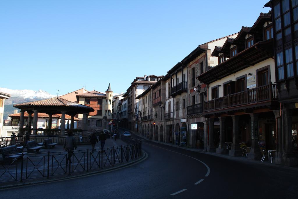 Hosteria La Antigua Potes Zewnętrze zdjęcie